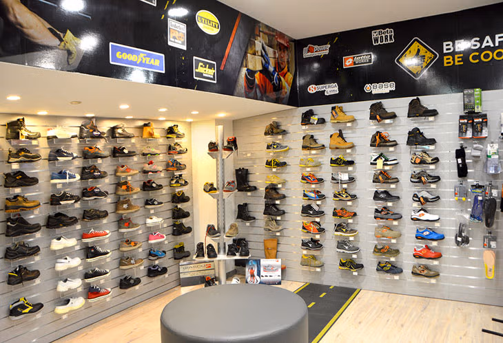 Safetyshop - Franchising Abbigliamento e Articoli Antinfortunistica Safetyshop - Franchising Abbigliamento e Articoli Antinfortunistica